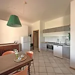 786 - Quadrilocale Con Giardino Vista Mare Al Taunus- Inclusa Willa Numana